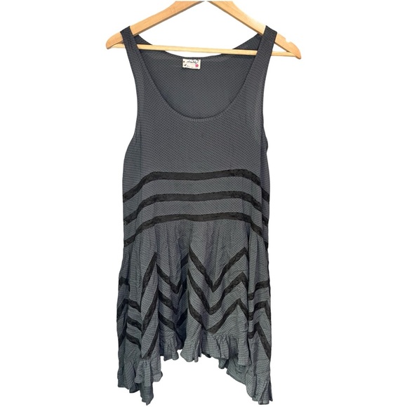 Free People Voile and Lace Trapeze Slip sz XS in Black Combo - Picture 8 of 12